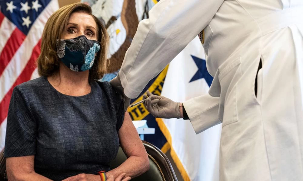 ΗΠΑ: "Έσπασε το φράγμα" των 4 εκατ. εμβολιασμών μέσα σε μια μέρα